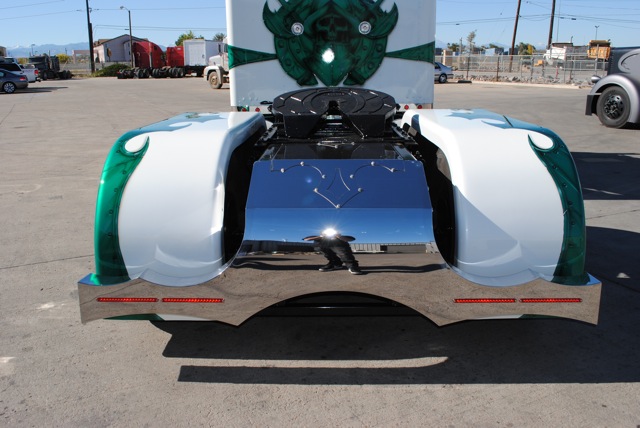 MID-EVIL Kenworth